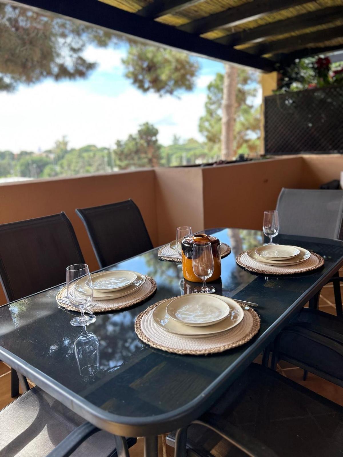 Apartment Newly Furnished Elviria Marbella